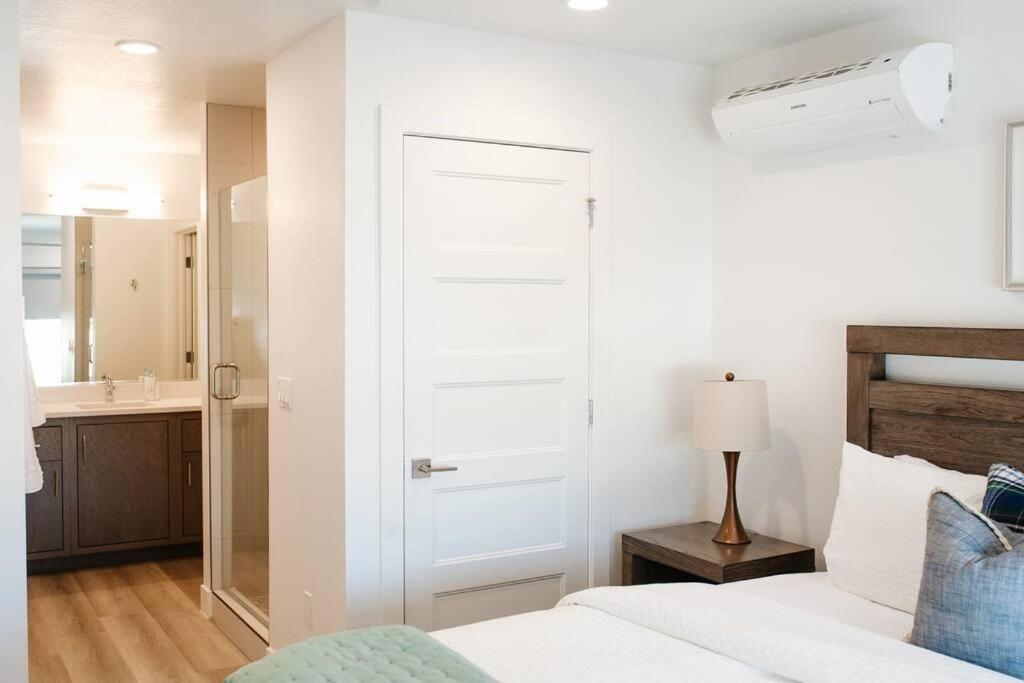 Zen Trail Retreat - New 5 Bedroom Luxury Condo St. George Luaran gambar
